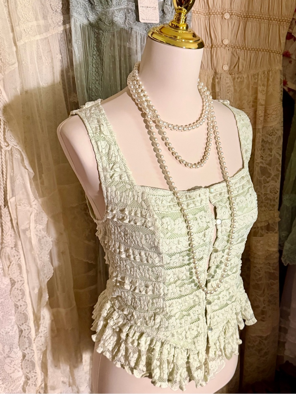 Lacy Ruffled Button-front Corset Top - Picture 5 of 7